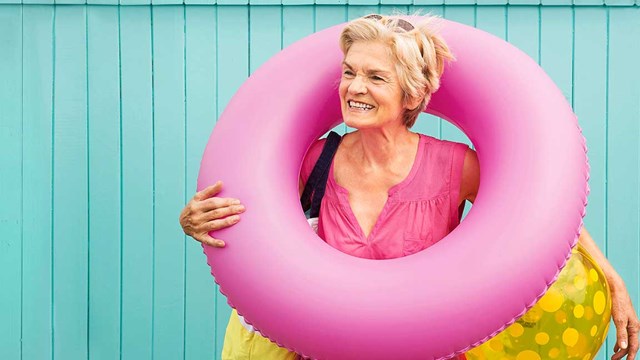 woman-with-rubber-ring