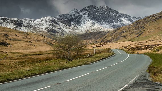 00183 - View of road through Snowdonia National Park - 16_9.jpg