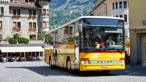 accessible coach trip 16.9